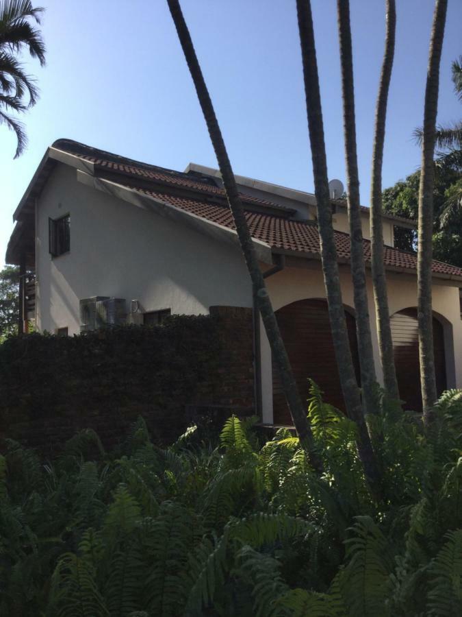 Leatherback Park Hotel Richards Bay Eksteriør billede