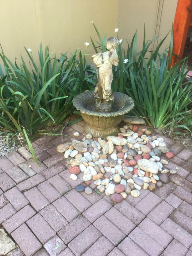 Leatherback Park Hotel Richards Bay Eksteriør billede
